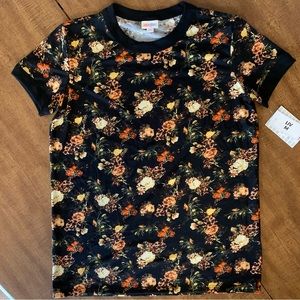 LuLaRoe Graphic T-shirt